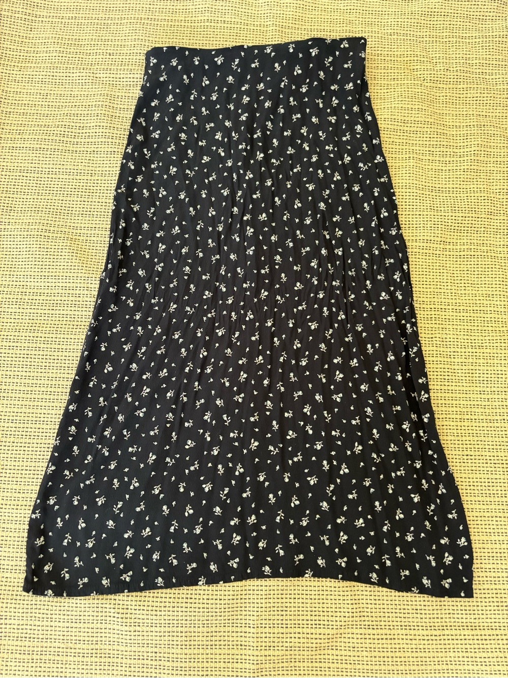 Brandy Melville Black Midi Skirt with White Floral Print